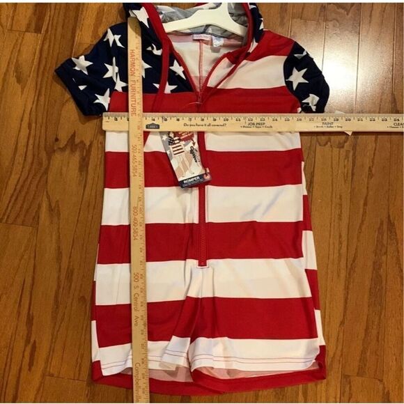 Briefly Stated Americana Romper Size XS New with Tags Patriotic Red White Blue - Picture 5 of 6